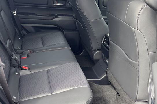 Toyota Land Cruiser Executive 2.8 MHEV