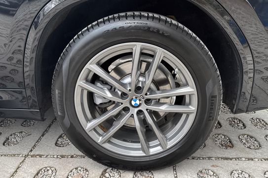 BMW X3 xDrive20i