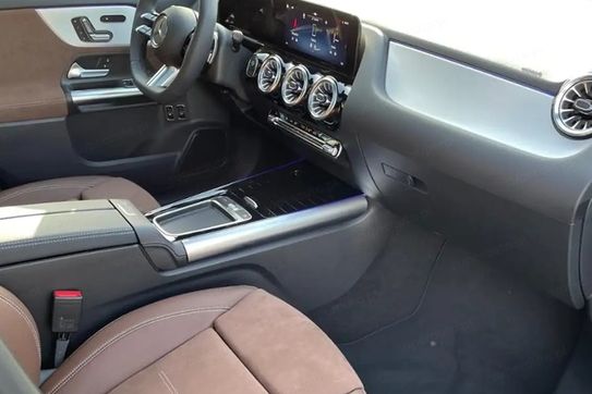 Mercedes GLA 200 AMG Line