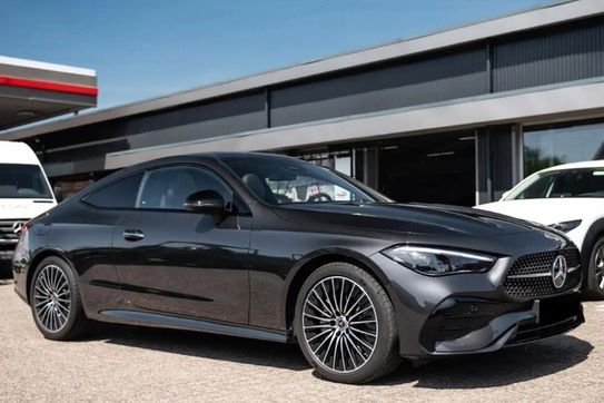 Mercedes CLE 300 4-Matic AMG Line