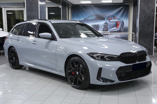 BMW Seria 3 Touring 330d xDrive M Sport