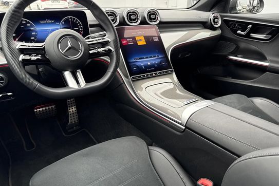 Mercedes Klasa C 300 e AMG Line