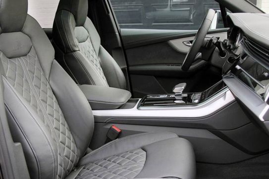 Audi Q7 50 TDI quattro S Line