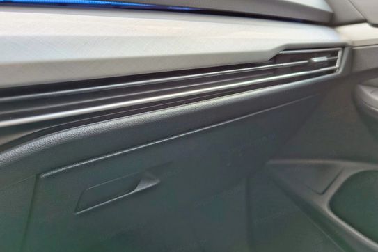 Volkswagen Golf Business 1.5 TSI