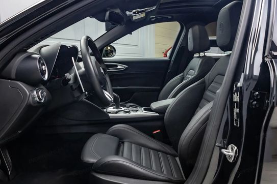 Alfa Romeo Giulia Turbo Veloce Q4