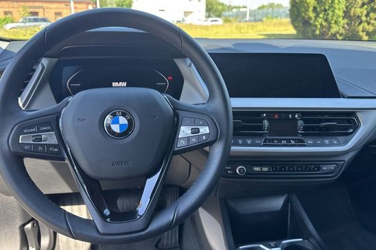 BMW Seria 1 118i Advantage aut