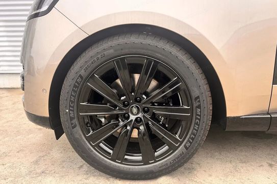 Land Rover Range Rover P550e Autobiography