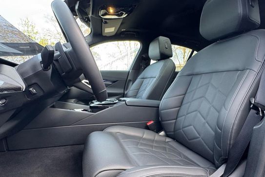 BMW Seria 5 520d xDrive M Sport