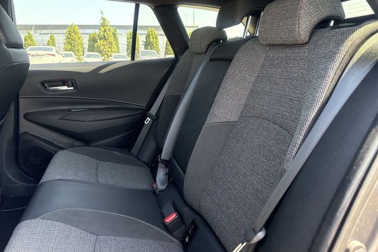 Toyota Corolla 1.8 Hybrid Style