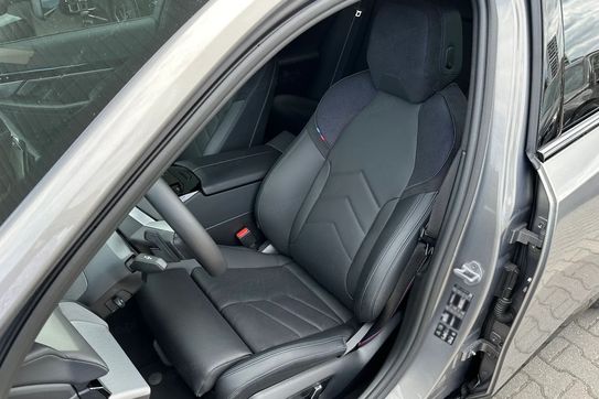 BMW Seria 5 Touring 520d xDrive M Sport