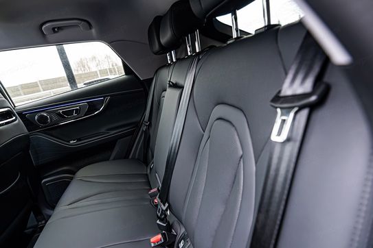 Omoda 5 1.5 T-GDI Hybrid Premium DHT