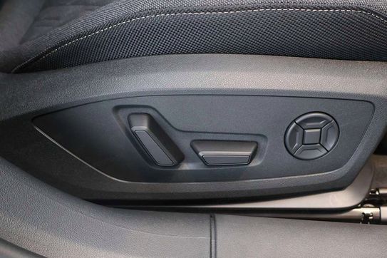 Audi A6 TFSI S line Avant