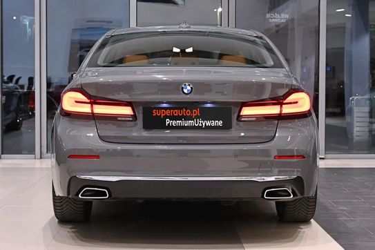 BMW Seria 5 540d xDrive mHEV Luxury Line aut