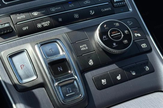 Hyundai Santa Fe 1.6 T-GDI HEV Platinum 4WD