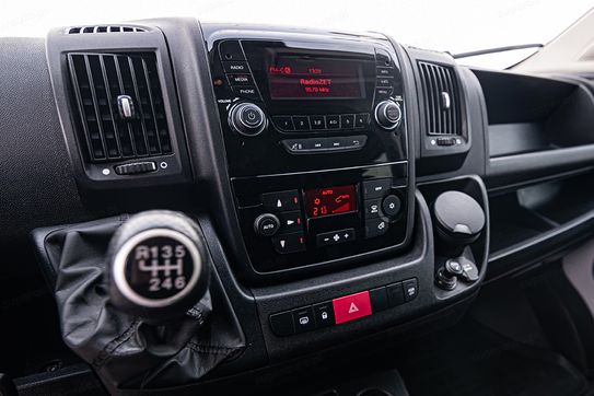 Peugeot Boxer L4H2 Zabudowa Brygadowa