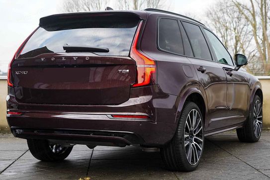 Volvo XC90 T8 AWD Plug-In Hybrid Ultra Dark 7os