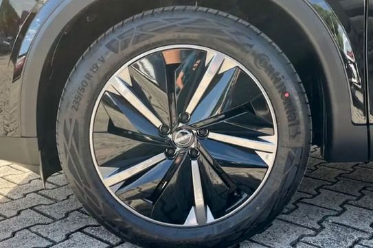 Nissan Qashqai Tekna Xtronic 1.3 DIG-T mHEV