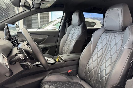 Peugeot 5008 1.2 PureTech Allure Pack S&S EAT8
