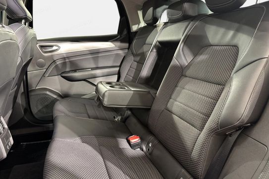 Renault Arkana 1.3 TCe mHEV EDC