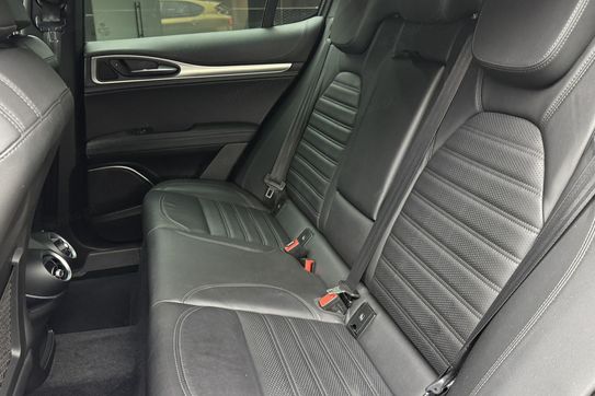 Alfa Romeo Stelvio Turbo Veloce Q4 aut
