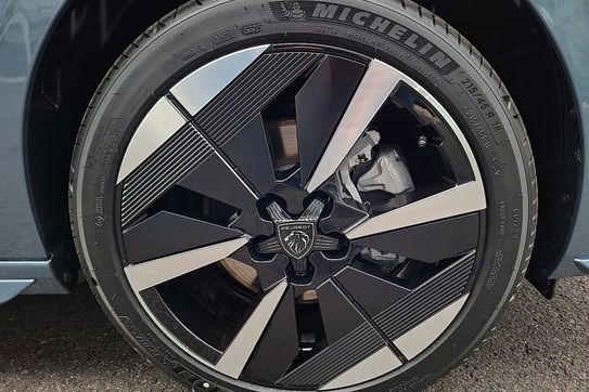 Peugeot 308 e-308  GT 54kWh