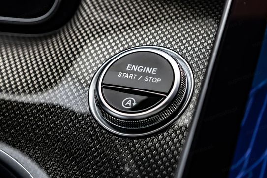 Mercedes CLE 300 mHEV 4-Matic AMG Line