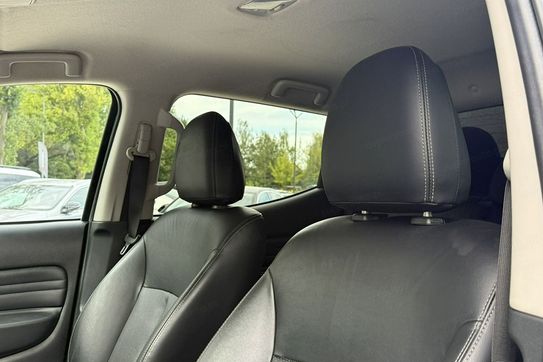 Mitsubishi L200 d Dc Instyle Plus