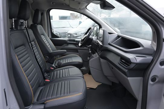 Ford Transit Custom 320 L2H1 Trail
