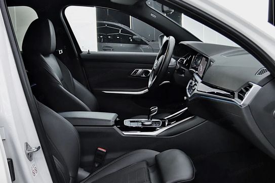 BMW Seria 3 320e PHEV xDrive M Sport aut