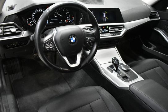 BMW Seria 3 Touring 320d xDrive