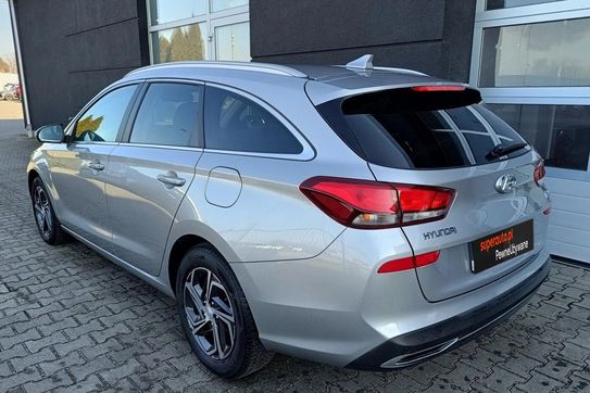 Hyundai i30 1.5 T-GDI Smart DCT