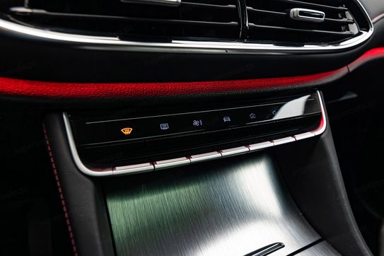 MG HS 1.5 T-GDI Exclusive