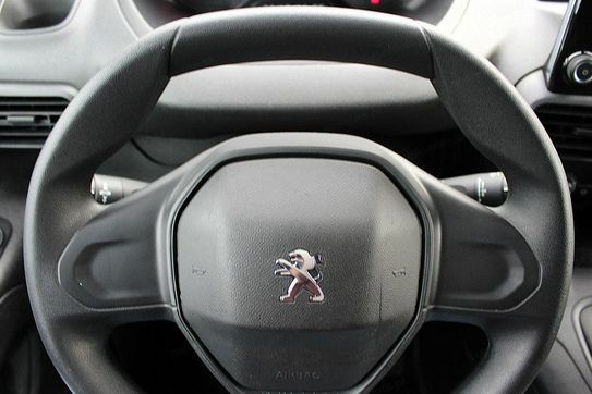 Peugeot Partner Van L2H1 Chłodnia do -20°C