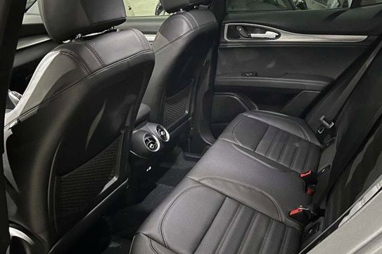 Alfa Romeo Stelvio 2.0 Turbo Veloce Q4