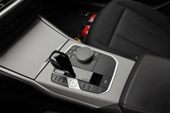BMW Seria 3 318d aut