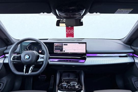 BMW Seria 5 540d xDrive mHEV M Sport aut