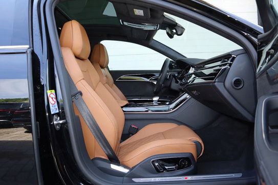 Audi A8 L 60 TFSI e quattro Tiptr.