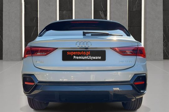 Audi Q3 35 TFSI mHEV S-Line S tronic