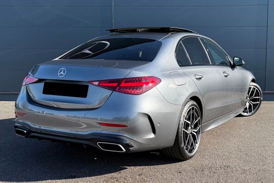 Mercedes Klasa C 220 d  4-Matic AMG