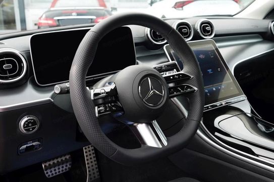 Mercedes Klasa C 200 d  AMG