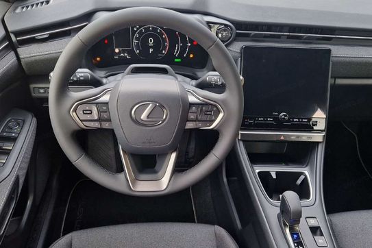 Lexus LBX Hybrid