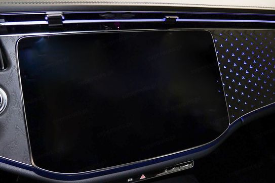 Mercedes Klasa E 220 d  4-Matic AMG