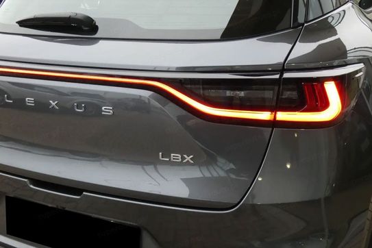 Lexus LBX LBX 1.5 Hybrid