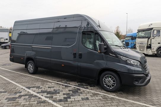Iveco Daily 35S18 V Hi-Matic 18m3