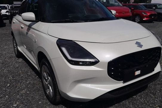 Suzuki Swift Premium Plus 1.2 Dualjet SHVS