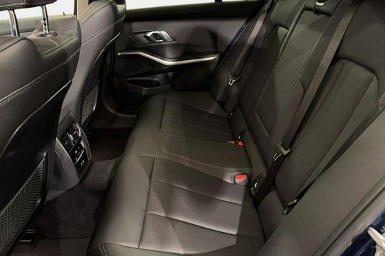 BMW Seria 3 Touring 320d xDrive