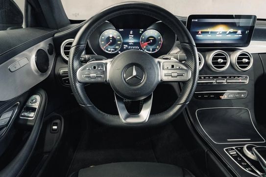 Mercedes Klasa C 300.9G-Tronic