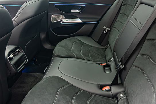 Mercedes E Klasa 220 d 4-Matic AMG