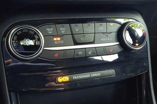 Ford Puma Ecoboost ST-Line x DCT
