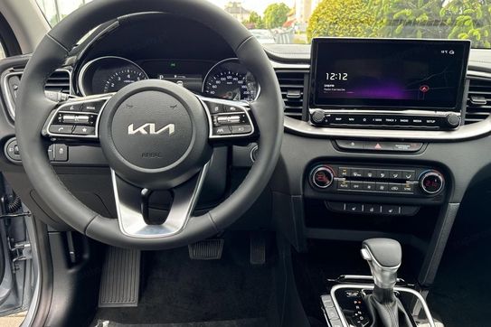 Kia Ceed 1.5 T-GDI Tribute DCT